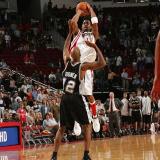 一万匹草泥马。