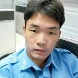 抬头看蓝天