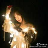 娜了个仁