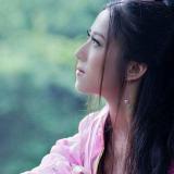 莉莉