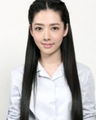 赵丽颖最近美得人睁不开眼啦 原来是换了这款发型!