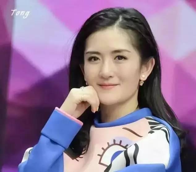 这个发型让杨幂直接毁颜值, 但偏偏她竟能驾驭!