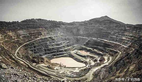 中国铁矿的聚宝盆--八大矿山,每一个都可谓富