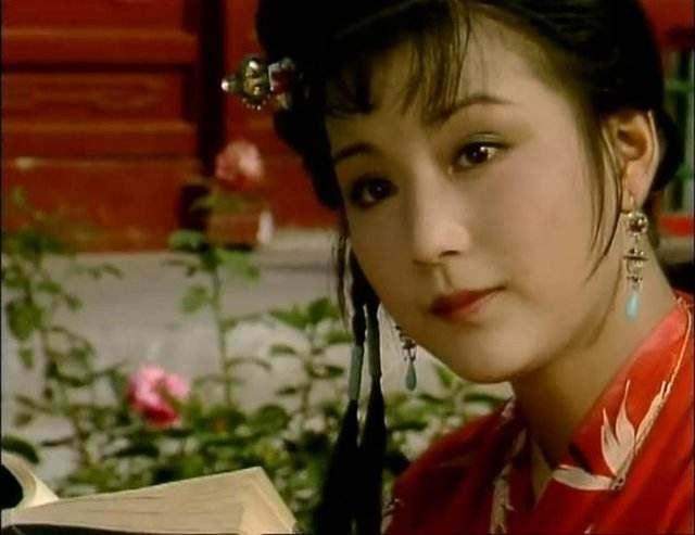 87版红楼梦一大败笔, 折煞了史湘云的美, 服装设计师称很后悔