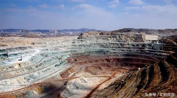 中国铁矿的聚宝盆--八大矿山,每一个都可谓富