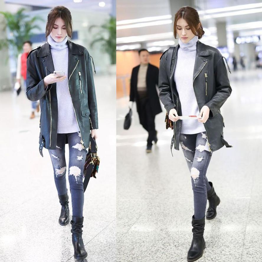 何穗和刘雯同现机场, 网友: 摆拍和抓拍的差距一目了然!