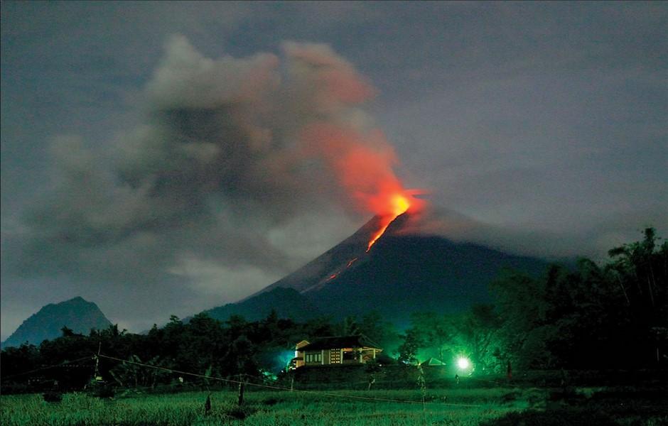 世界上著名的火山有哪些 be250b16563463223b40b02af7343a7cx940x600x53.jpeg;,3,jpegx;3,700x.jpg