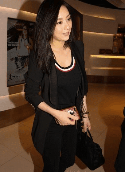 几日不见, 方媛怎么整成这样啦? 网友: 难怪郭富城不愿意公开呢!