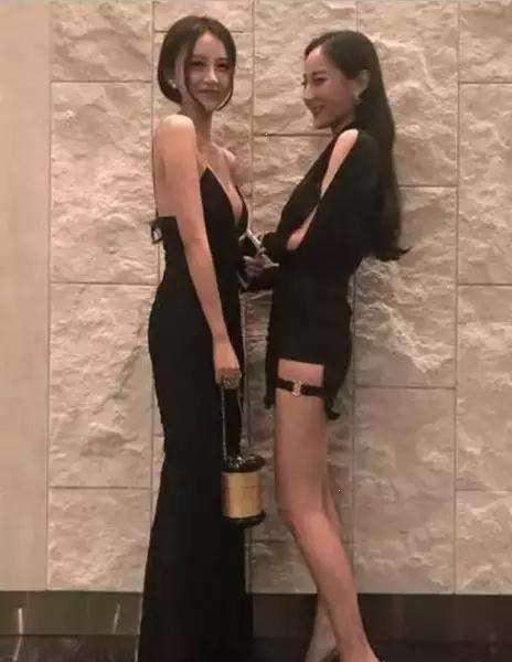 奇葩买家秀|坚持, 谁先动谁就输了