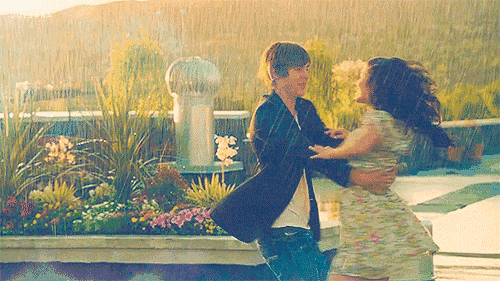 gif 难能可贵的爱情和友情,莫过于