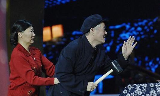 当着所有人面, 她与赵本山翻脸, 如今34岁貌美如花看不上所有男星