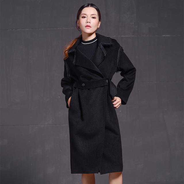 章泽天又一次把身上的大衣穿火了, 确实比风衣好看, 照着穿准没错