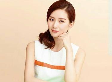 卓伟再爆 猛 料, 刘诗诗出轨? 吴奇隆神 回复打 脸, 网友一边 倒支持