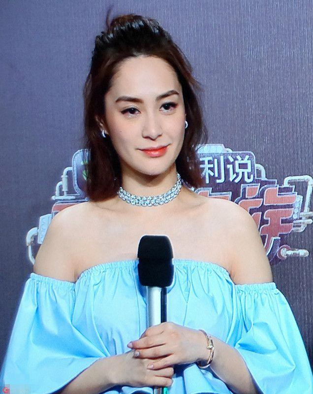 阿娇和阿sa合体亮相活动, 网友: 打过针和没打针的脸就是不一样!