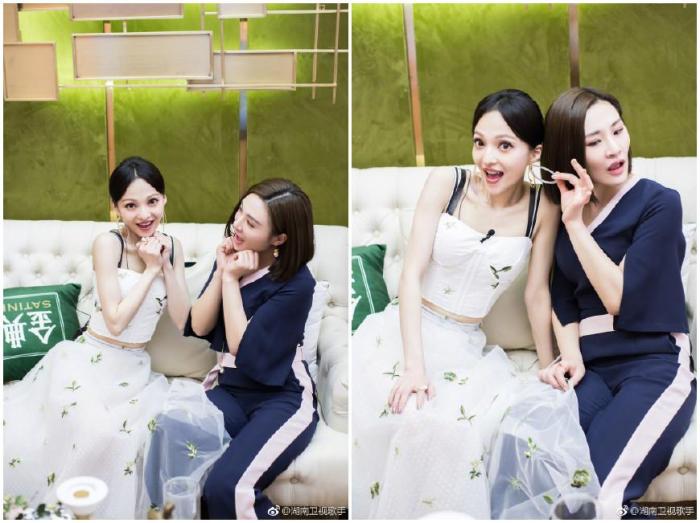 36岁张韶涵录《歌手》, 穿雪纺裙好清新, 换身搭配直接惊呆观众!