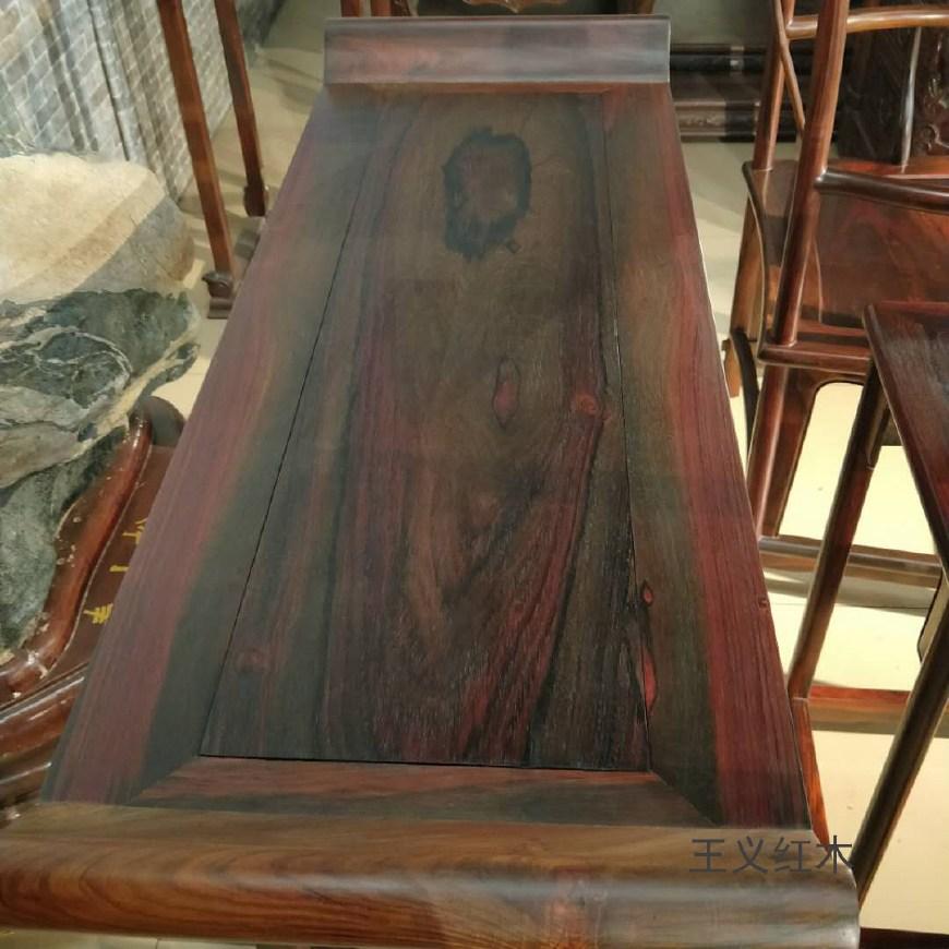 红木家具中翘头案的特别意义