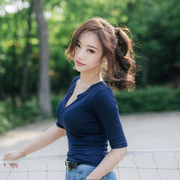 心中, 满满的都是牵挂 此生, 只为寻你而来。我的女神