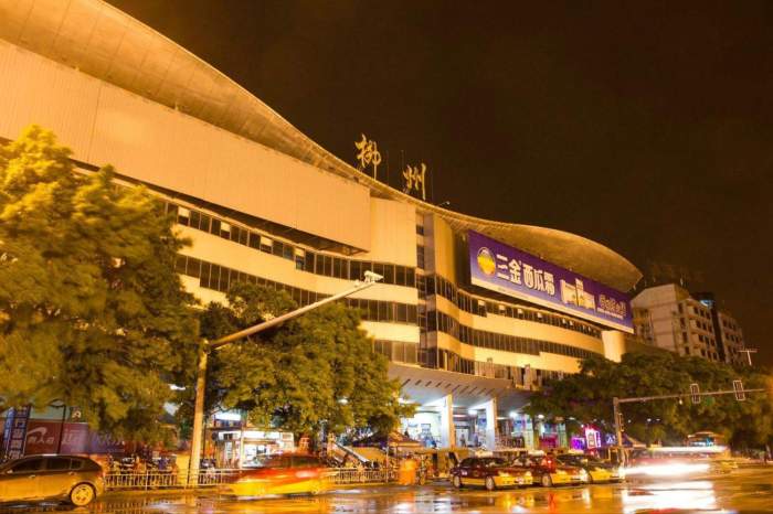 中国三四线城市的特等火车站: <wbr>株洲站、衡阳站、柳州站、佳木斯站、牡丹江站等 中国三四线城市的特等火车站: <wbr>株洲站、衡阳站、柳州站、佳木斯站、牡丹江站等