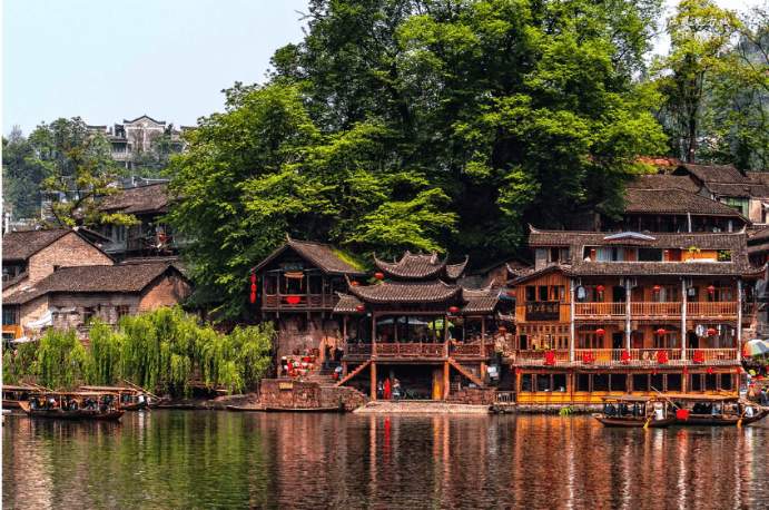 错过清明小长假, 这些美景还需要再等一年-锋巢网