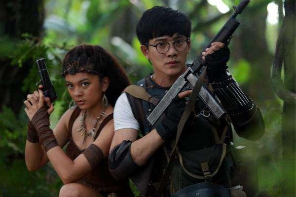 陈道明痛斥孙艺洲抗日神剧: 染发打耳洞, 军装短裙丢进脸面