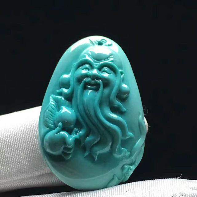 绿松石知识:入手绿松石,一定要分清这两种纹路的区别! 绿松石知识:入手绿松石,一定要分清这两种纹路的区别!