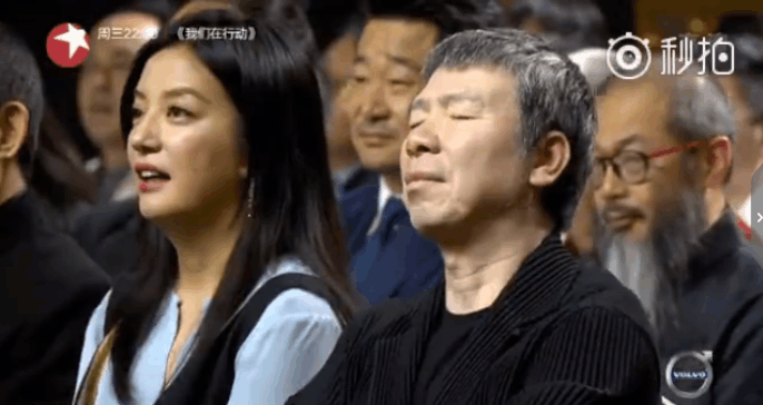 徐峥3分钟演讲骂完半个演艺圈, 台下张艺谋、冯小刚竟无法反驳