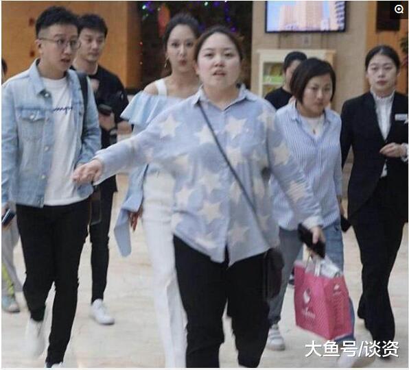 助理不懂事和杨紫抢镜, 杨紫的表情亮了
