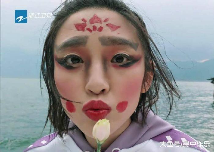 果真! 天王的女人没人敢碰, 《跑男》郑恺连礼节性的拥抱都不敢