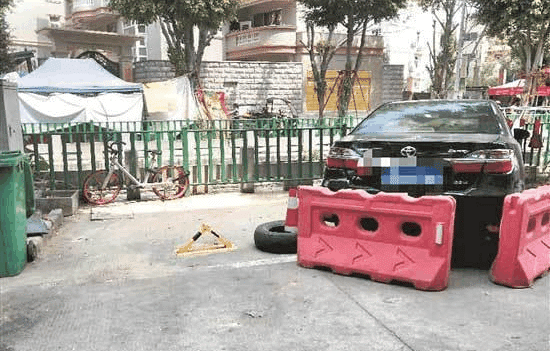 私占公共车位 交警将现场调查取证 证据充分即可处罚