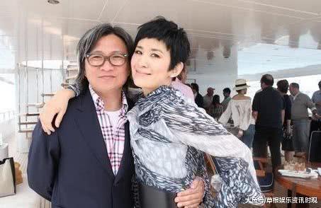 吴君如带女儿去旅行晒美照, 12岁陈是知长大了越来越美!