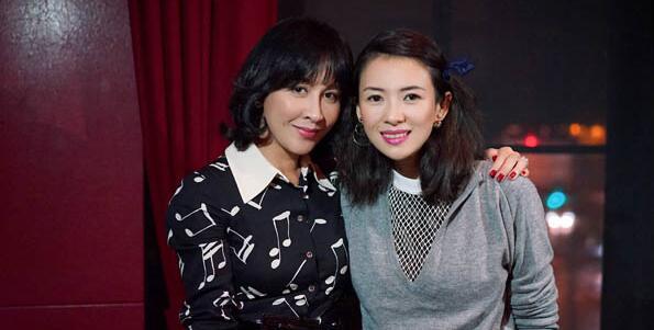 章子怡问张柏芝: 汪峰优秀吗? 张柏芝只说了五