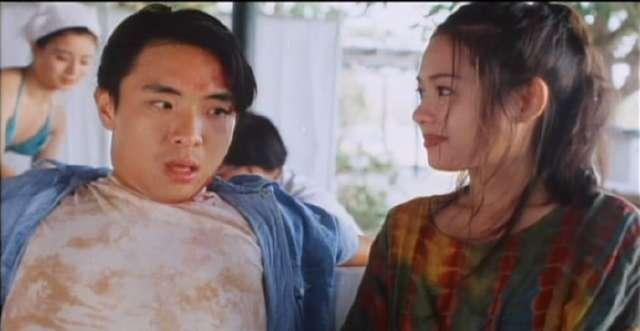 他与周星驰老死不相往来, 假戏真做占尽女星便宜, 现已无戏可演