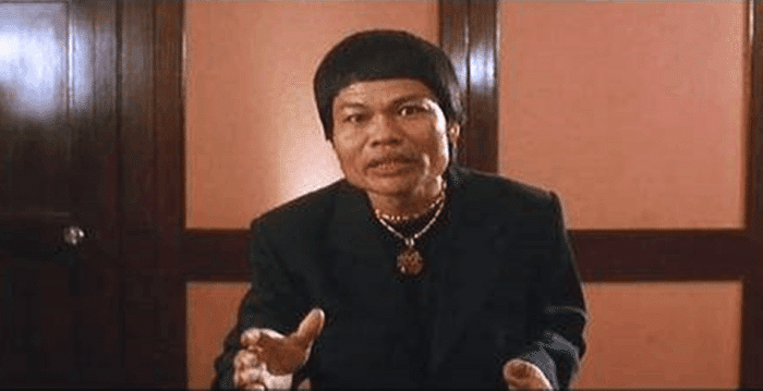 被誉为香港黄金丑角, 被娇妻榨干千万家产, 如今60多岁身价过亿