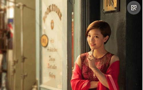 德芙女神又换啦! 继汤唯邓紫棋baby后, 网友: 终于找对人了!