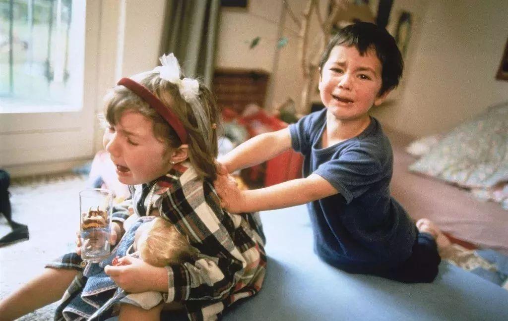 独生子女很好, 甭再说要给孩子一个伴儿了