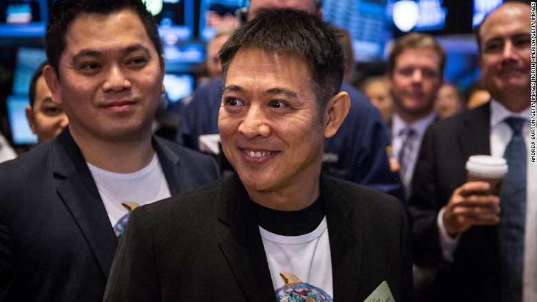 别再发李连杰那些看起来病的不行的照片了 人家已出来澄清