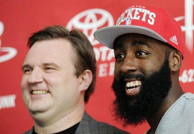 莫雷再放大招, 2换1可获12+8+7防守神将, 勇士慌了