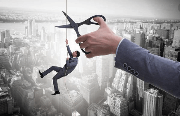 公司在这3种情况下开除你, 要支付赔偿金, 不给就告他