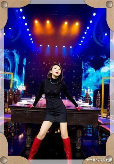 闫妮放大招! 47岁挑战紧身裙差点撑开, 网友: 这身材谁受得了啊