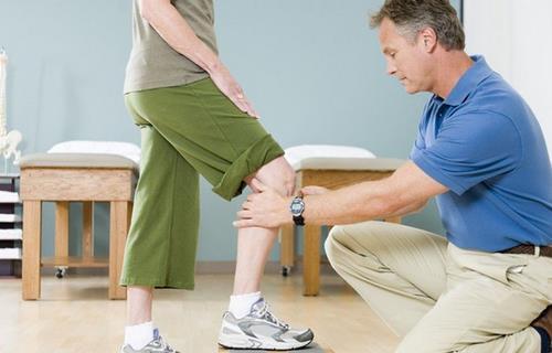 什么是人工膝关节置换？膝关节炎与膝关节置换