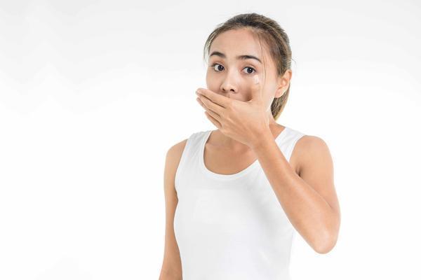 口臭，不一定是口腔疾病的错，或还与这5种疾病有关，及时检查