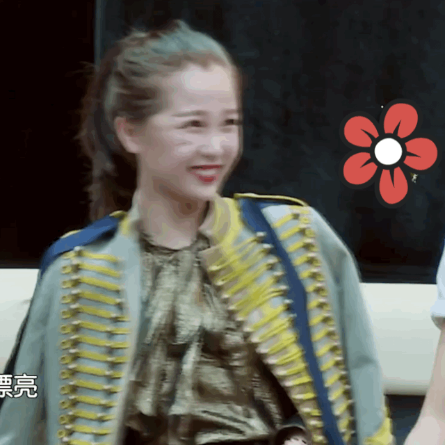 虞书欣除了声带模仿,还真实还原昆凌款