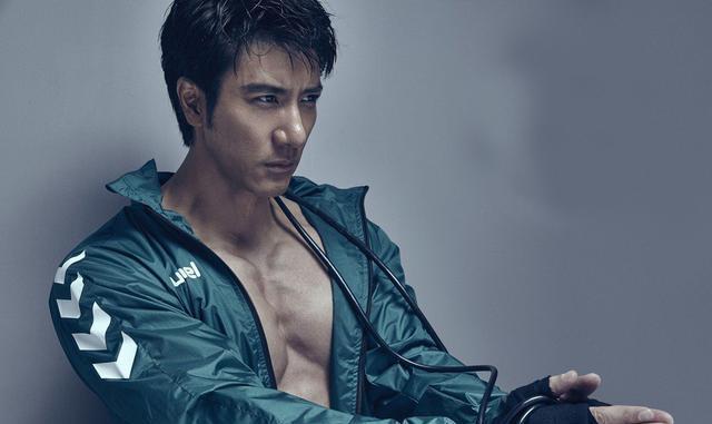 大重量练就男性大胸肌?44岁精壮的王力宏说:渐进式超负荷是关键 大重量练就男性大胸肌?44岁精壮的王力宏说:渐进式超负荷是关键