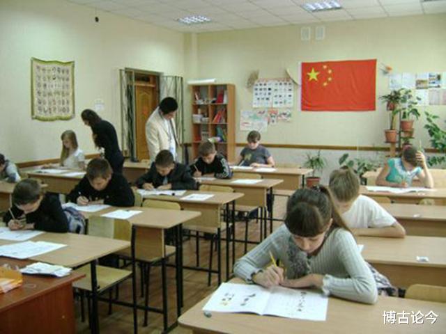 孔子学院被关了,为何一片叫好?