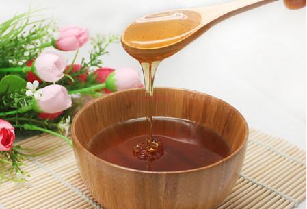 你对蜂蜜了解多少?什么人不能喝方便,喝蜂蜜的这些禁忌,了解下 你对蜂蜜了解多少?什么人不能喝方便,喝蜂蜜的这些禁忌,了解下