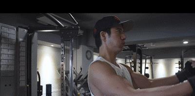 大重量练就男性大胸肌?44岁精壮的王力宏说:渐进式超负荷是关键 大重量练就男性大胸肌?44岁精壮的王力宏说:渐进式超负荷是关键