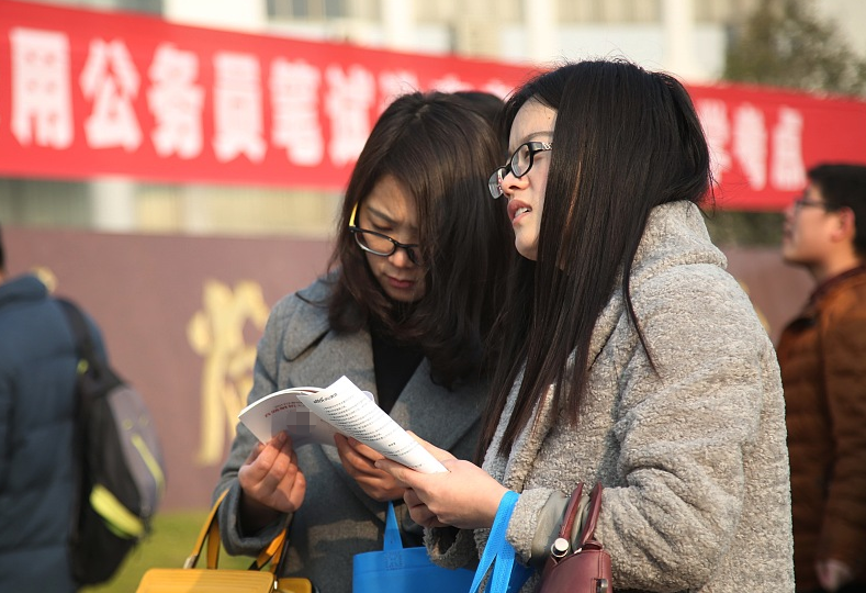公务员考试为何有些岗位没人报,是捡漏还是大坑,现在知道还不晚 公务员考试为何有些岗位没人报,是捡漏还是大坑,现在知道还不晚