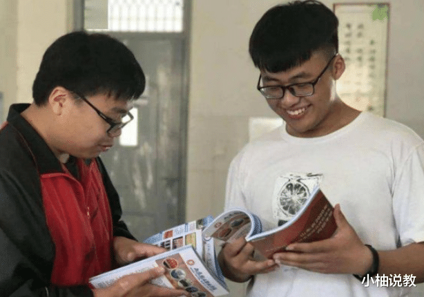 高考报考大学时省内还是省外的好？聪明的考生会这么选