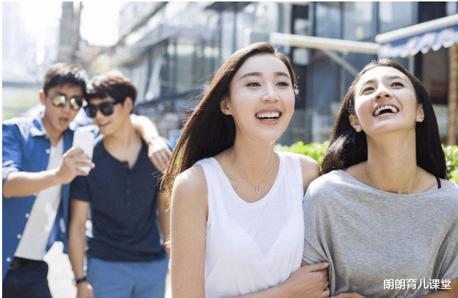 2021年大学生“生活费”等级表出炉！网友看完不淡定了：天地之差