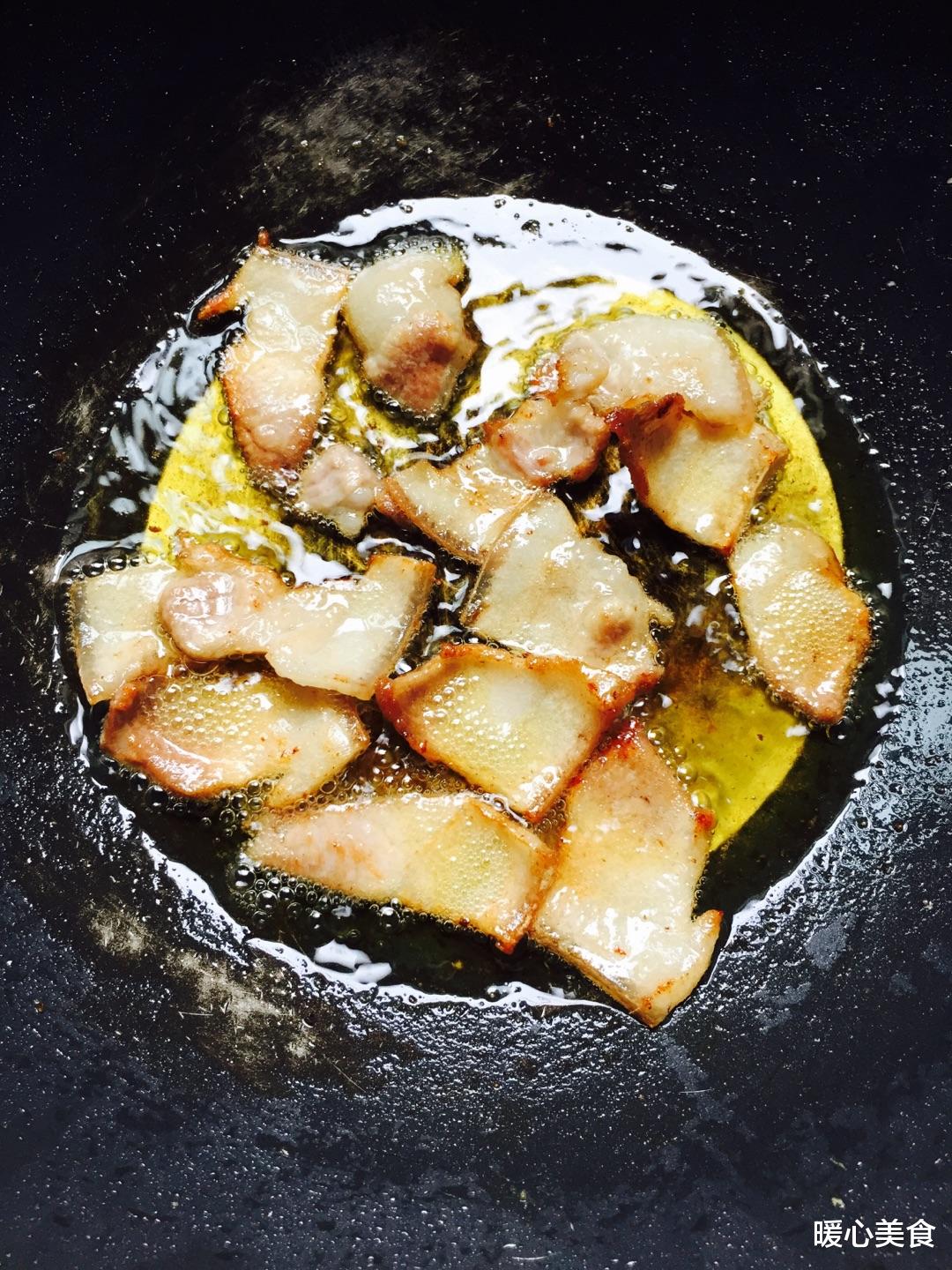 干锅茶树菇,鲜香味美,快和小编一起悄悄学习做法吧 干锅茶树菇,鲜香味美,快和小编一起悄悄学习做法吧